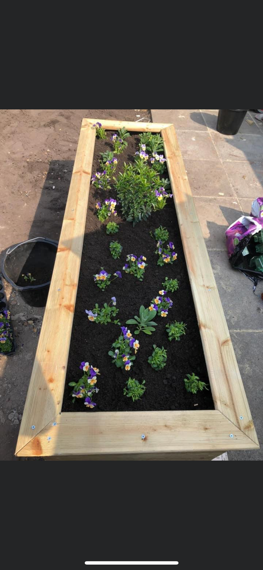 2ft x 4ft rustic planter